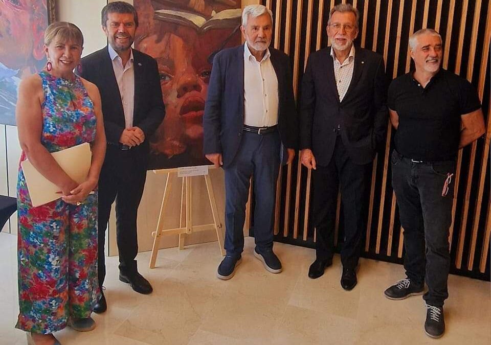 Nuestro proyecto «1 Niño 1 Cómoda 1 Libro» presente el la Universidad de Veranos de Adeje