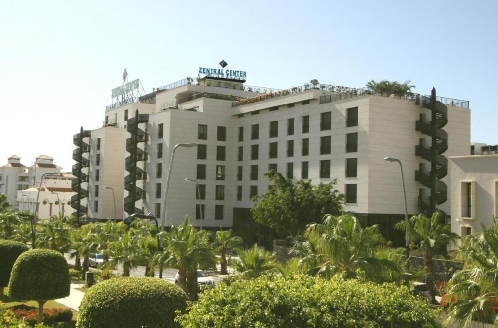 Hotel Zentral Center