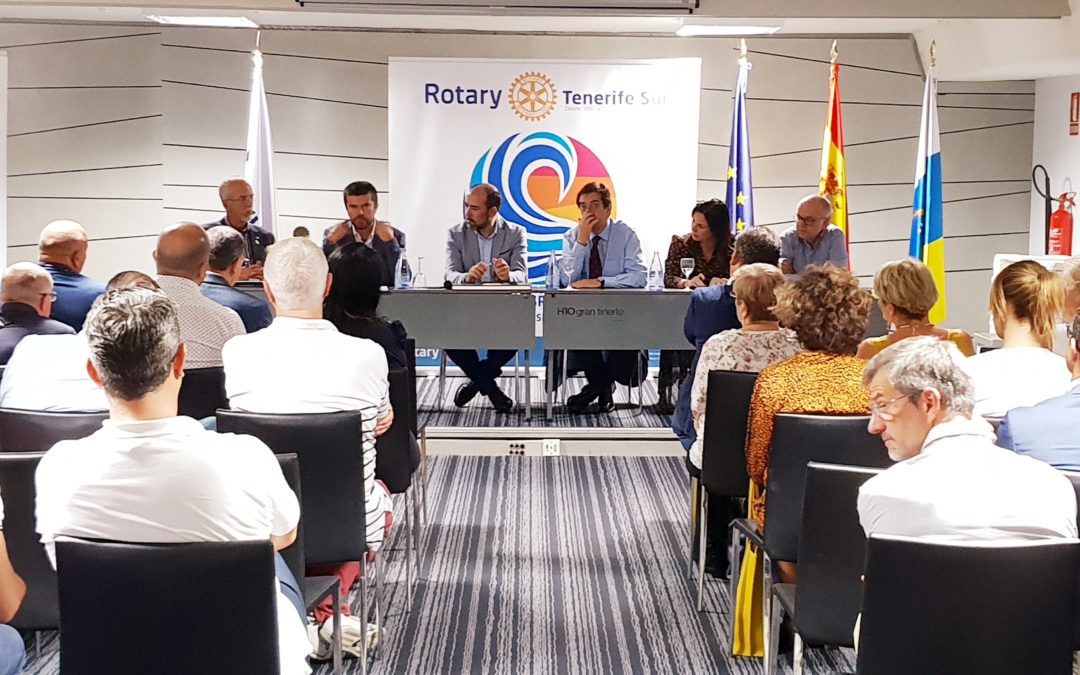 Antonio Martinón, rector magnífico de la Universidad de La Laguna ofrece una interesantísima charla en el Rotary Club Tenerife Sur