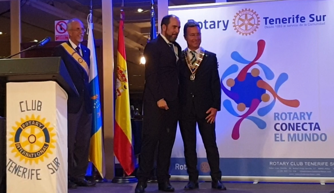 Ceremonia de Cambio de Collares del Rotary Club Tenerife Sur
