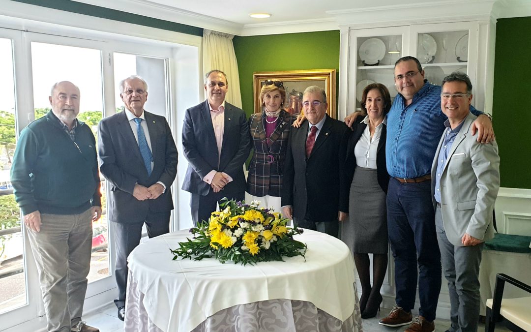 Reunión de presidentes y secretarios de los clubes rotarios de Tenerife.