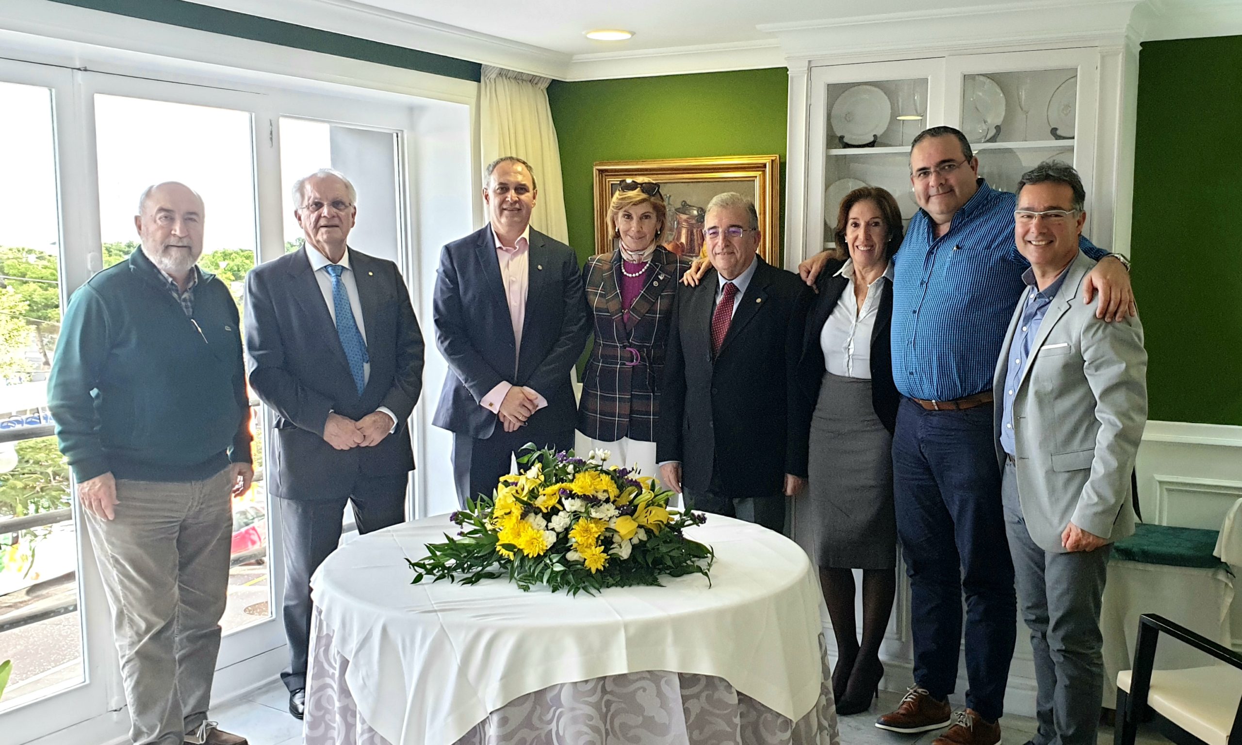 Reunión de presidentes y secretarios de los clubes rotarios de Tenerife.