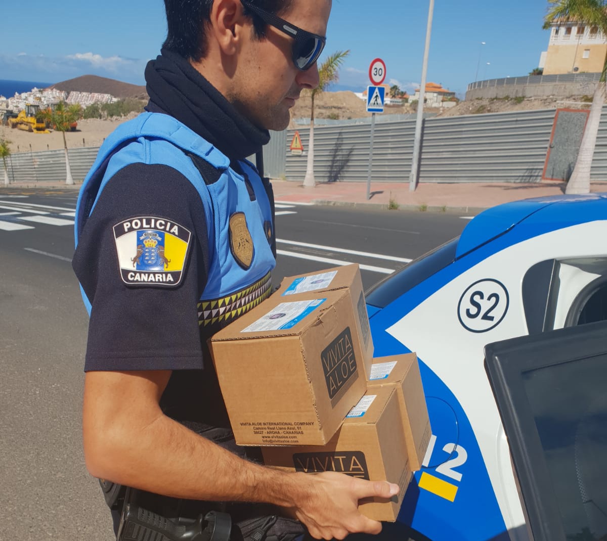Los rotarios del Sur de Tenerife realizan una nueva entrega de material de protección