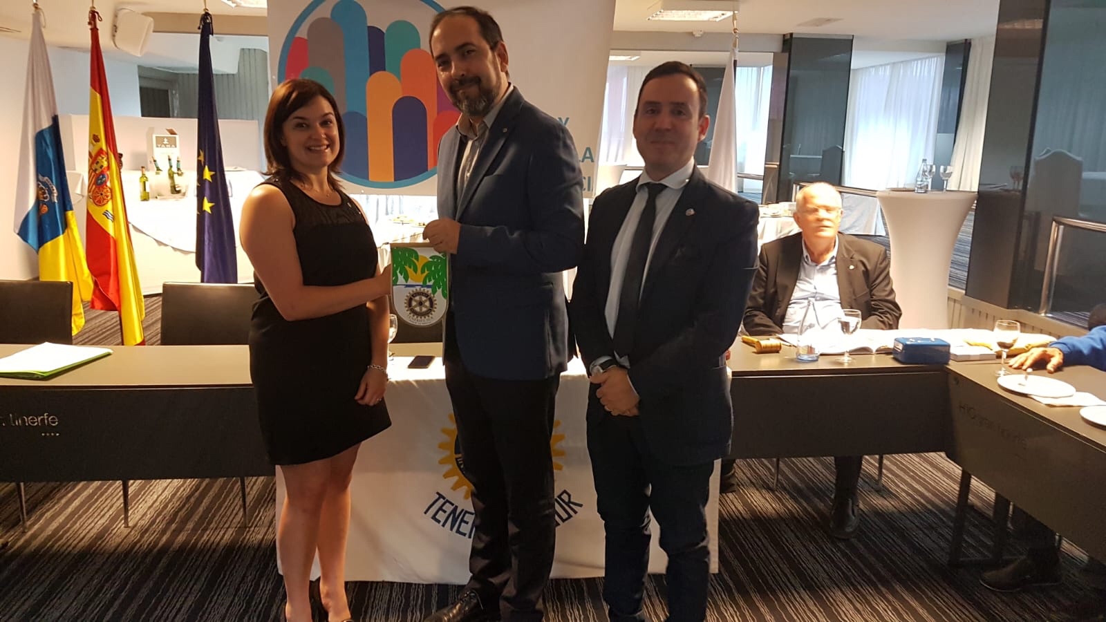 Visita de los compañeros Anthony Gaudi y Maria Fazia San Benedetto del Rotary Club Torino Nord de Italia