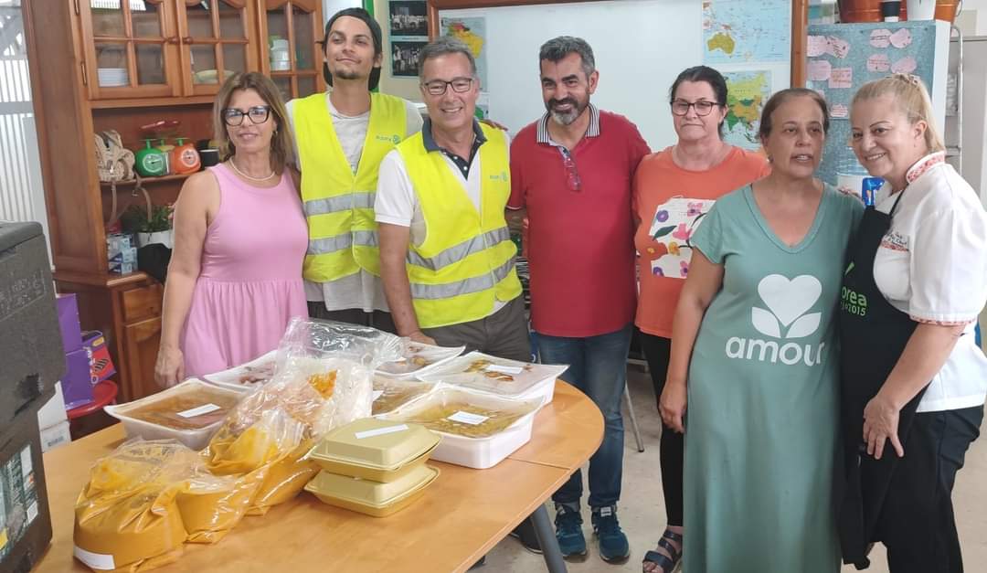Rotary Club Tenerife Sur colabora con ACYRE CANARIAS y ASHOTEL para suministrar Catering al operativo contra el incendio de Tenerife