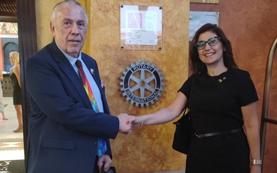 Visita oficial al club del gobernador de distrito 2201 de Rotary, José Miguel Gonzalo.