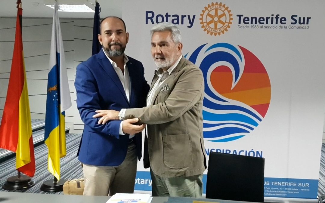El alcalde de Adeje, José Miguel Rodríguez Fraga, ofrece una conferencia muy personal en el Rotary Club Tenerife Sur
